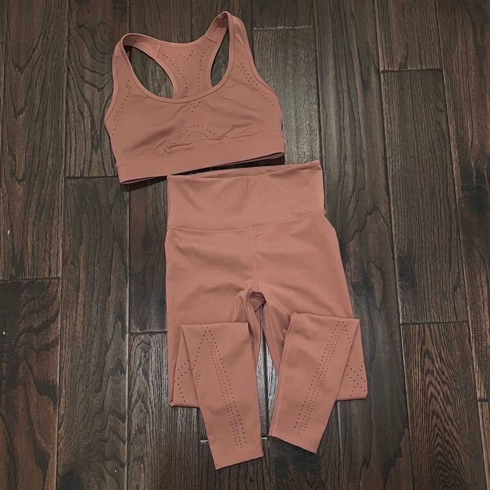 Joy lab active wear set